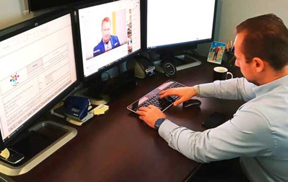 podsumowanie roku, praca przy komputerze