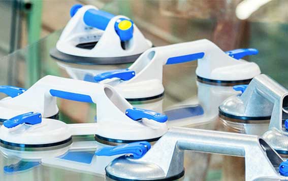 Zużyta guma w przyssawce