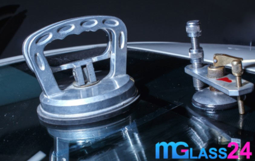 wymiana szyby w aucie przyssawki do szyb